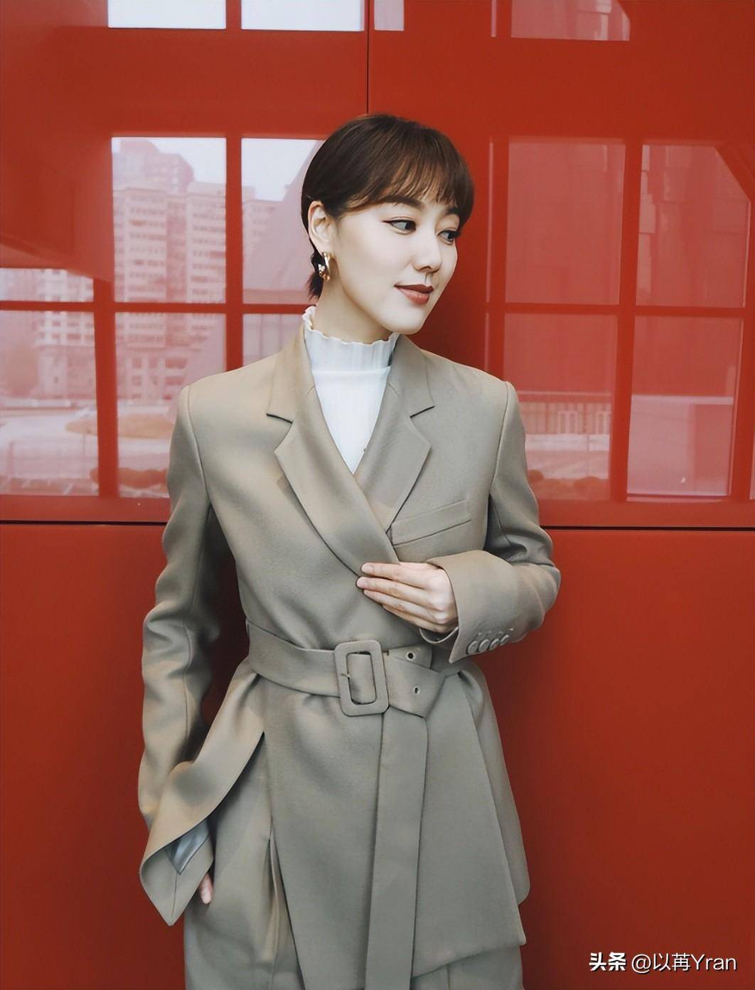 主持人王冠:曾被传与小尼绯闻,如今结婚,多个谣言不攻自破