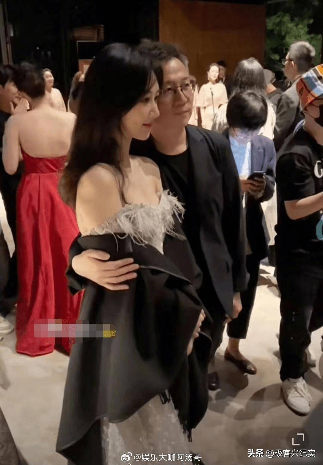杨紫被黑成这样,冯楚轩真的是她的前男友吗?名誉之战谁能赢?