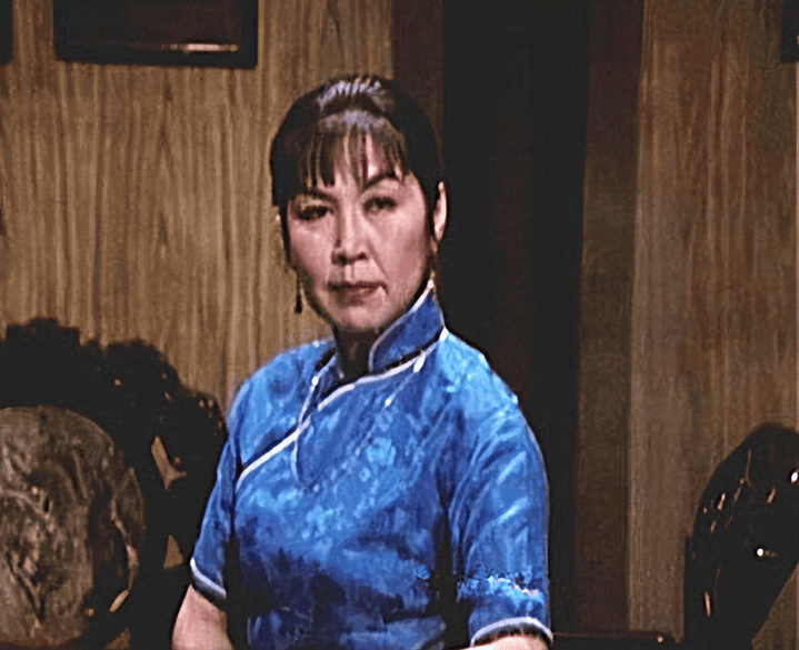 1990年5月14日,莽一萍病逝,享年61岁.