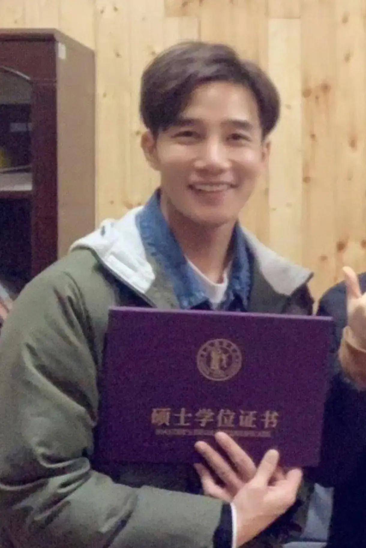 章涛:曾任同济大学老师,成渣男专业户,37岁不恋爱不结婚拼事业
