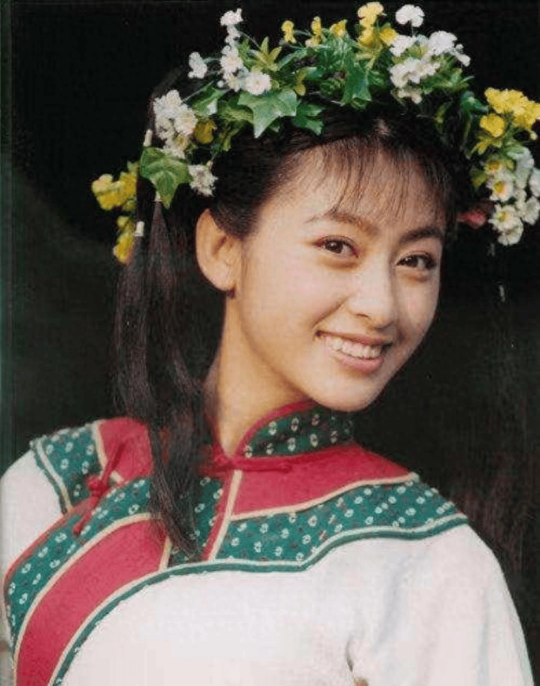 她,既有偶像派女星的外形,又有着实力派的精湛演技,她就是深受观众