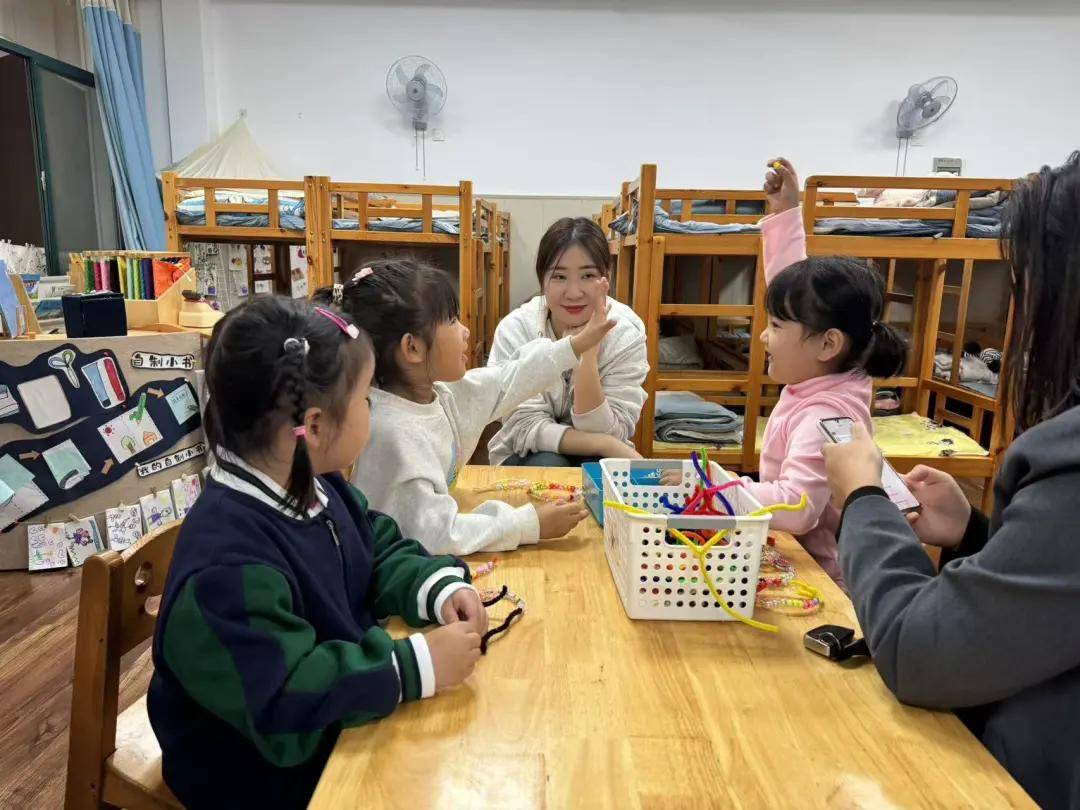 时光无声,成长有声——庆安乐儿堡幼儿园中大班家长开放日活动