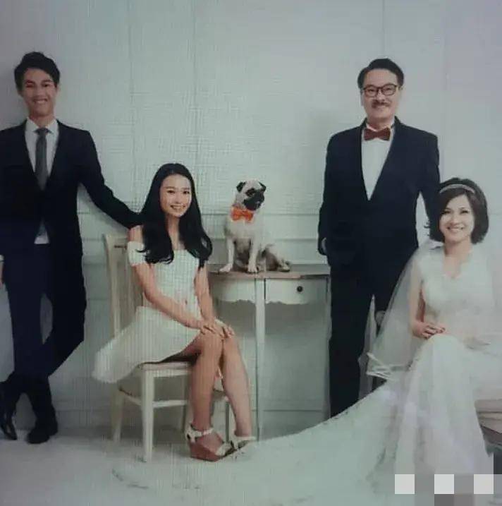 吴孟达去世3年,他的3位"妻子"如今过得怎么样了?