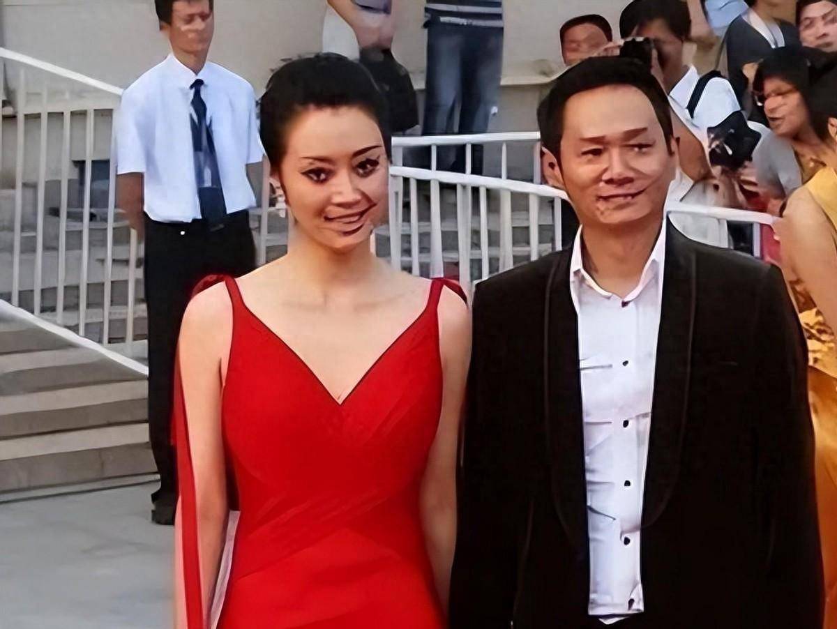 果靖霖:为让妻子多活几个月,隐瞒她的病情,思念亡妻至今未娶