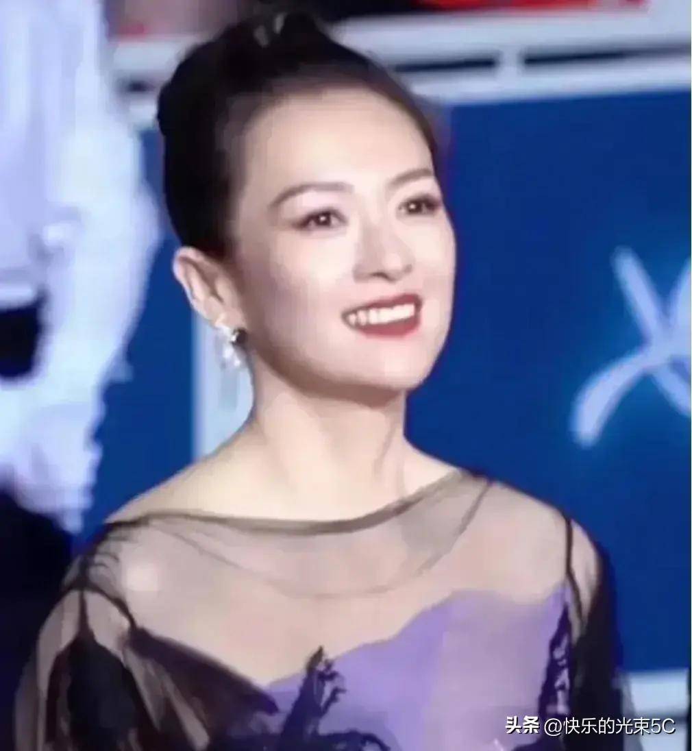 惊艳!章子怡现状离婚仅一年,才明白陈凯歌那一"推"含金量多重