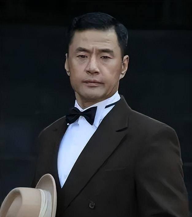 于荣光:钱他挣,饭他做,为什么到了63岁,妻子仍要闹离婚