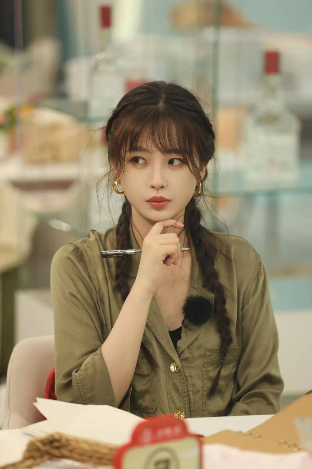 星盘分析|《中餐厅8》虞书欣——法国秀场