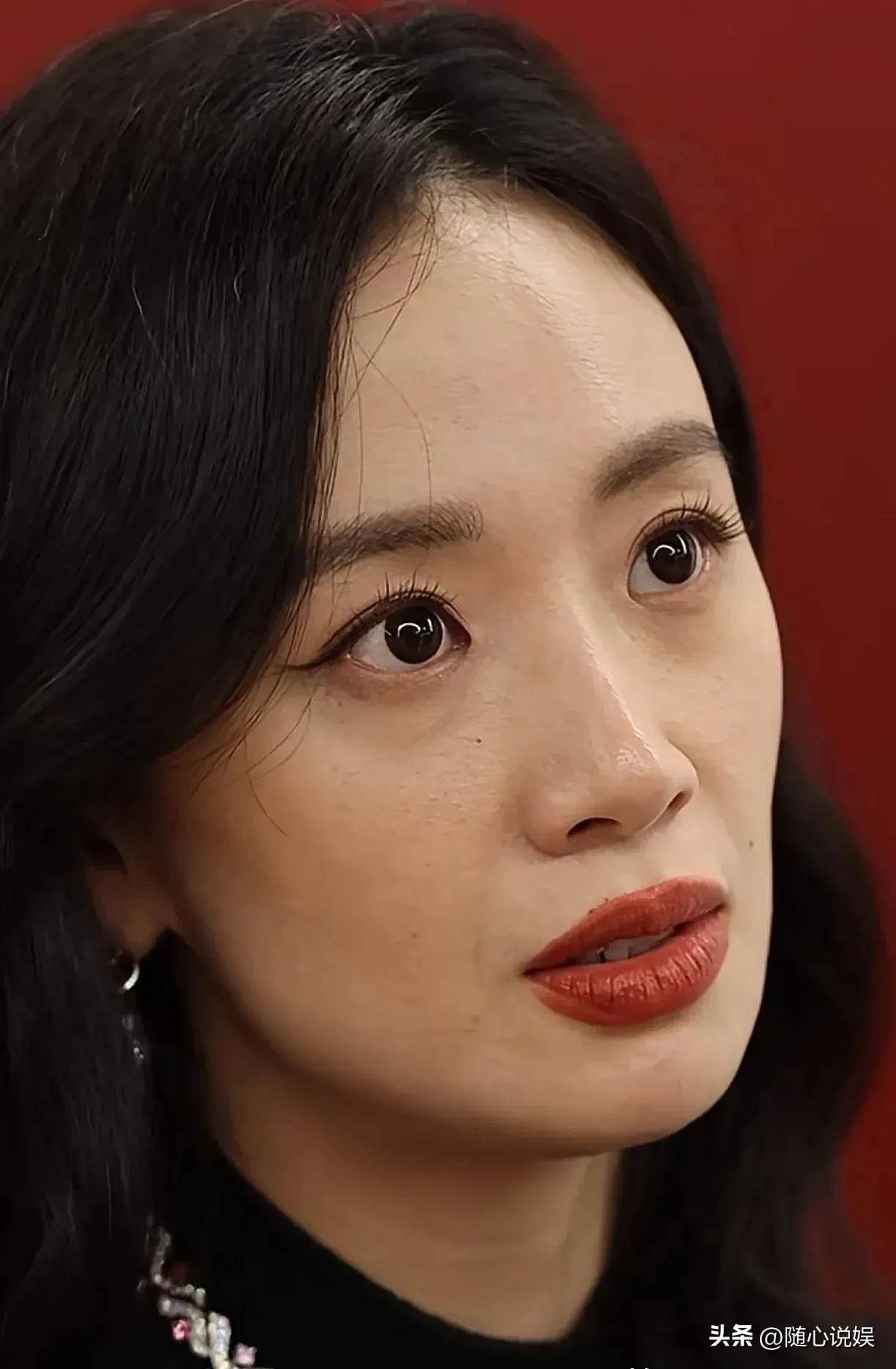 明星怼脸拍生图表情管理有多重要?高圆圆血盆大口鹿晗河豚脸