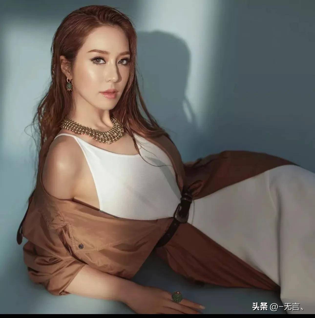 李兆基家族对儿媳的要求极为严格,徐子淇不仅要时刻保持得体的仪态