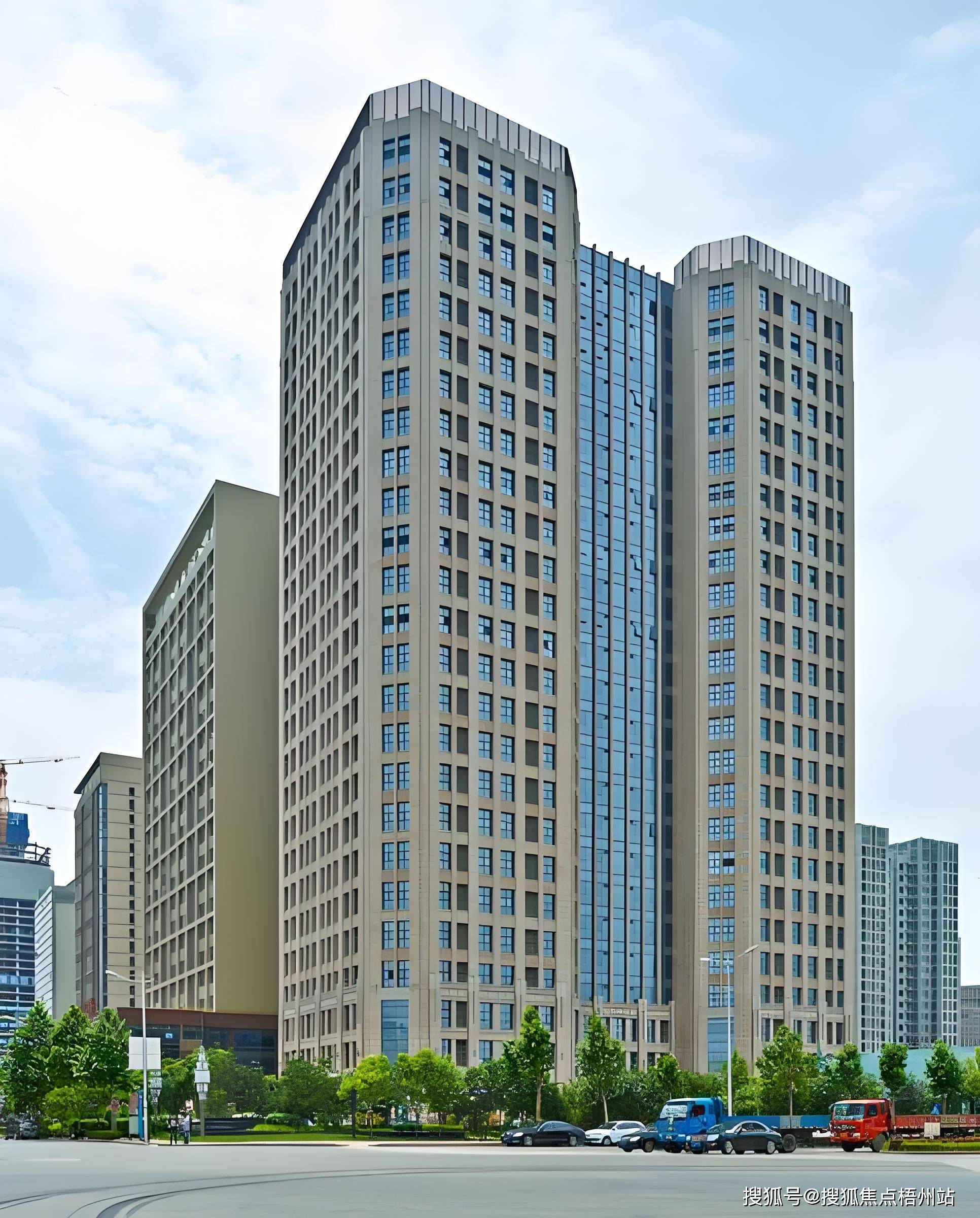 西安绿地蓝海大厦租金怎么样-西安绿地蓝海大厦房源-面积-交通地址