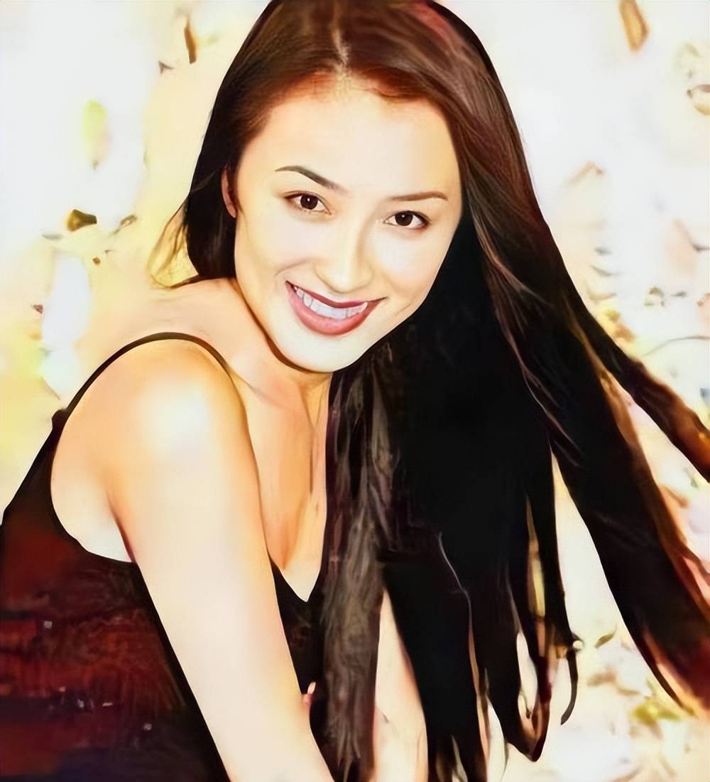 张丰毅妻子霍凡:被宠成女王,结婚29年无儿无女,将继子视如己出