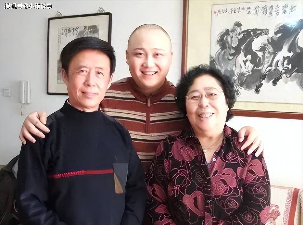 评书艺术家田连元：娶大妻子，晚年丧子，如今生活状况怎样呢？_刘彩芹_电台_事业