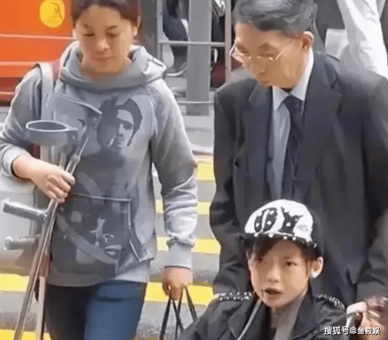 豪门玩物,8年被折磨成牙齿全掉,不足80斤,形似骷髅,惨不忍睹