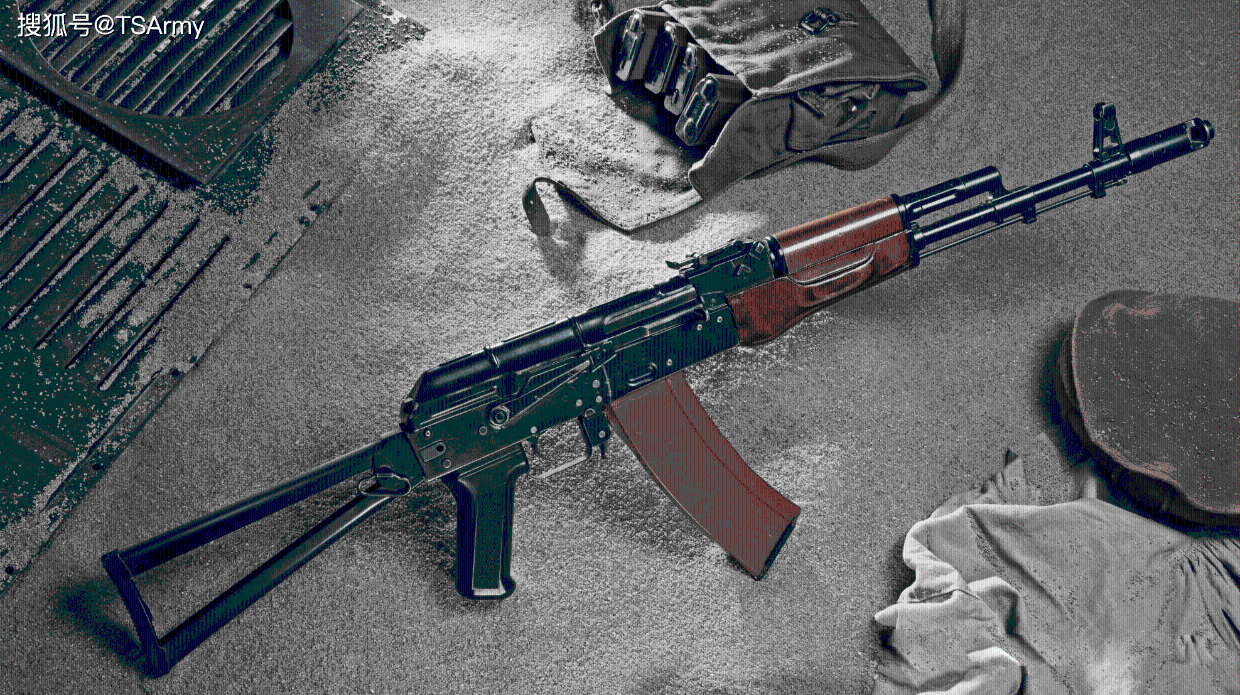 AK47本来是自动步枪，为何在中国却称为56式冲锋枪？！_手机凤凰网, image size:1240x695