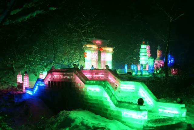 纵赏冬日美景，畅享滑雪激情 一起来铜川沉浸式体验冰雪旅游的魅力