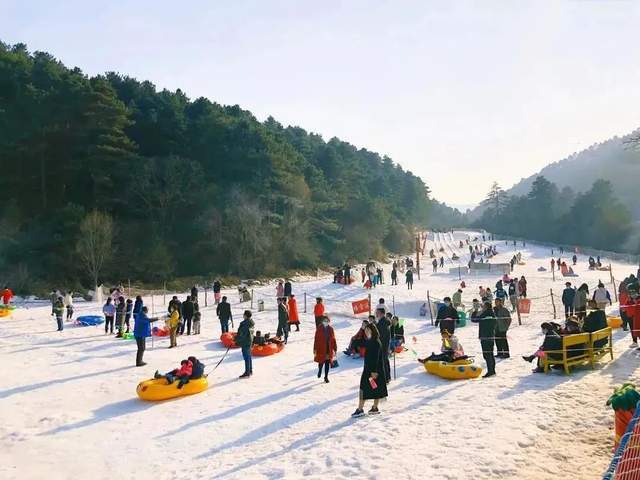 纵赏冬日美景，畅享滑雪激情 一起来铜川沉浸式体验冰雪旅游的魅力