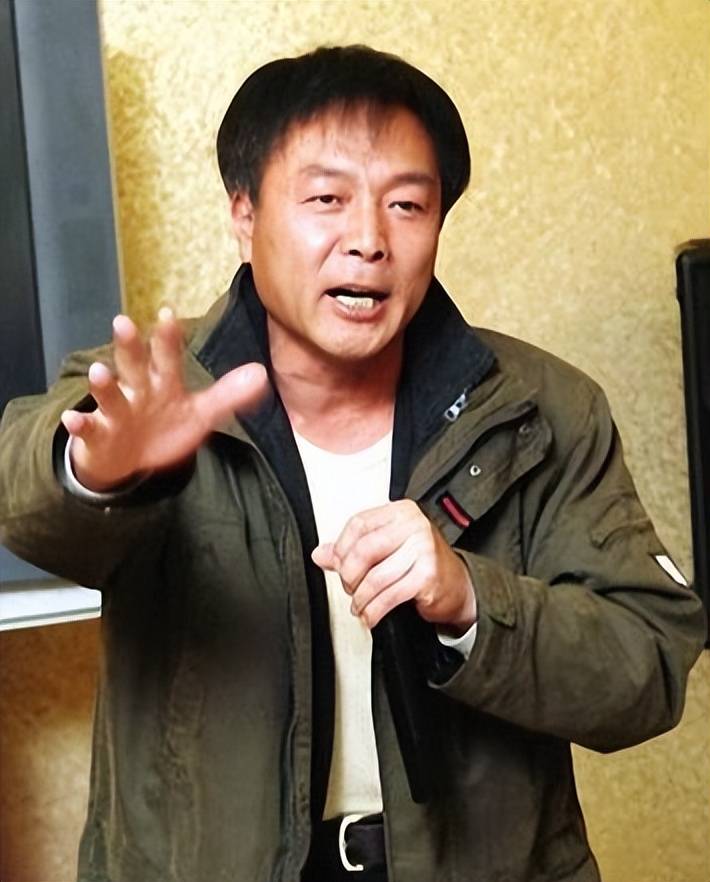 演员谢园:一生无儿无女,去世3年后,遗孀邱悦的选择令人泪目