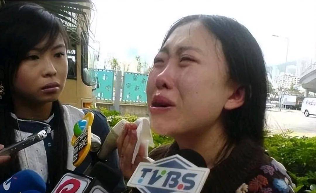 后来会因为追星而把自己的人生搞得一塌糊涂呢?