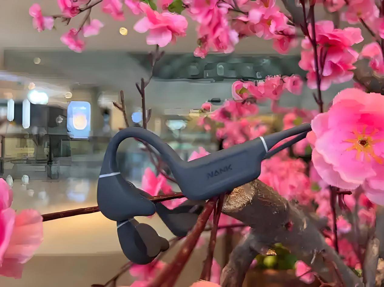 骨传导蓝牙耳机哪个品牌值得入手?盘点2025年5款热销型号推荐。