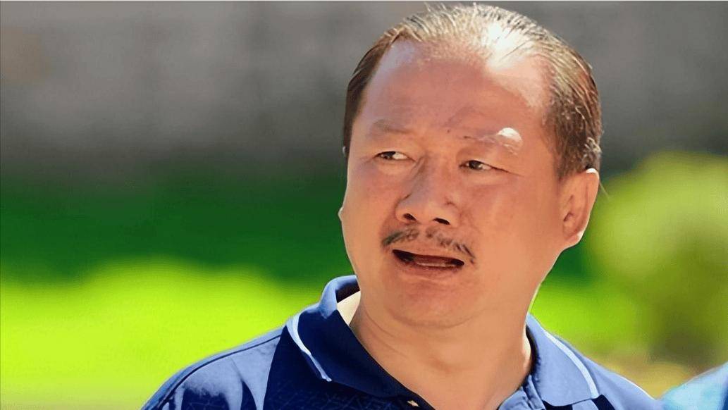 "谢广坤"人设崩塌,原配爆料多次出轨,不满三任妻子都生的女儿