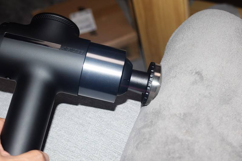 “非常规”产品，封神级性能火爆健身圈，未野ProMax筋膜枪测评