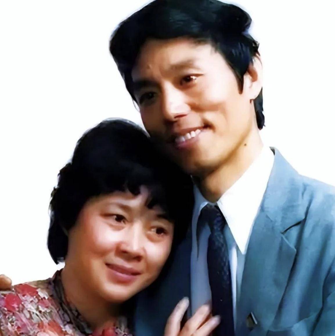 "刘三姐"黄婉秋:与儿子先后离世,遗言催人泪下,丈夫悲痛欲绝