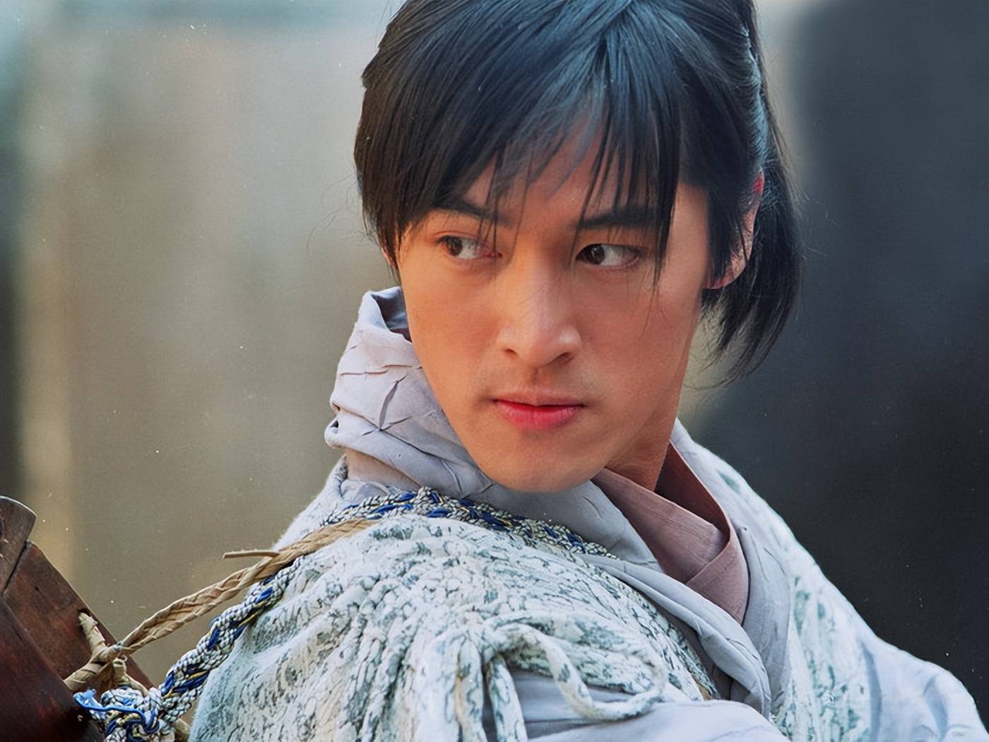 狂减30斤,吻技让胡歌欲罢不能!53岁的她让人直呼:好疯,好喜欢