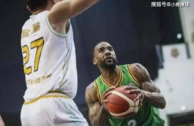 正式官宣！广东宏远注册救火小外援，杜锋终于能打富裕仗