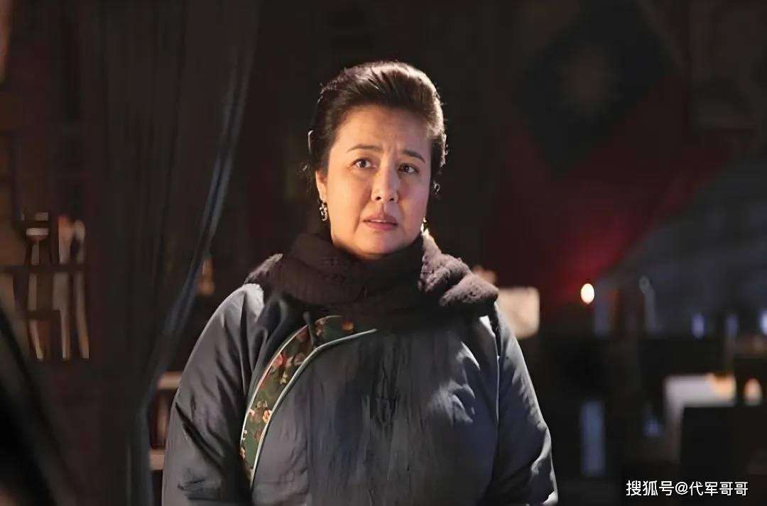 曾被誉为“内地王祖贤”,如今却成为“胖大妈专业户”,她都经历了什么?_王澜_演艺_身材