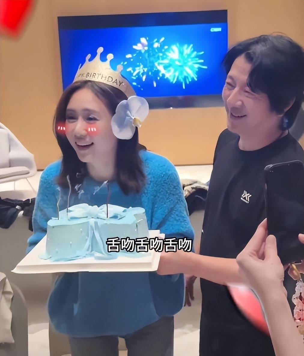 郑钧妻子42岁生日,戳破了娱乐圈的"现实",果然没有永远的朋友