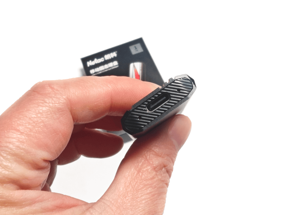 年货节精选：坚固耐用、速度超快的朗科移动固态硬盘ZX20L实测！