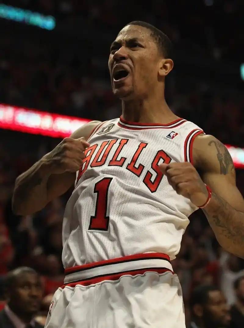 队将退役罗斯的1号球衣,nba史上最年轻的mvp当之无愧_历史_cba_森林狼