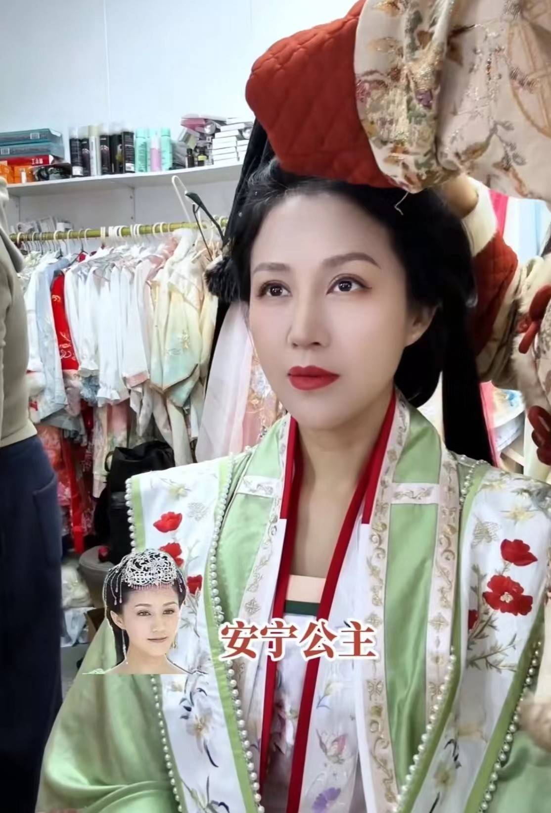 陆毅女儿晒近照,贝儿和小叶子颜值变化大,一个像爸一个像妈_鲍蕾_小