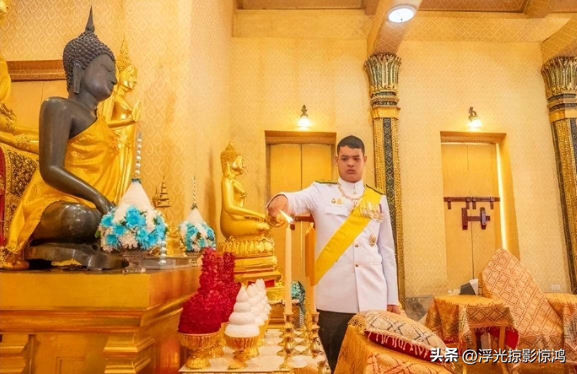 提帮功王子出息了，亮相公务还手把手带小粉丝，真正独当一面_王室_查拉_公主