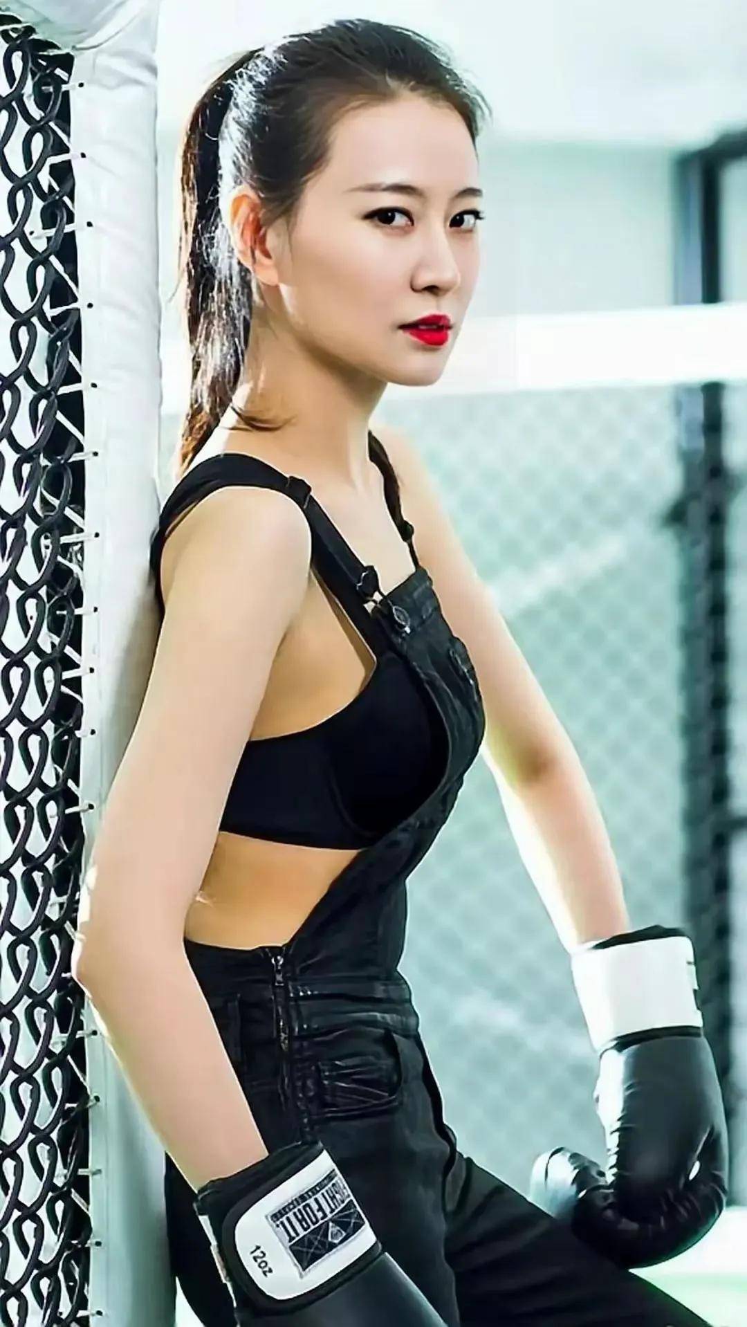 中国内地女演员王乐君