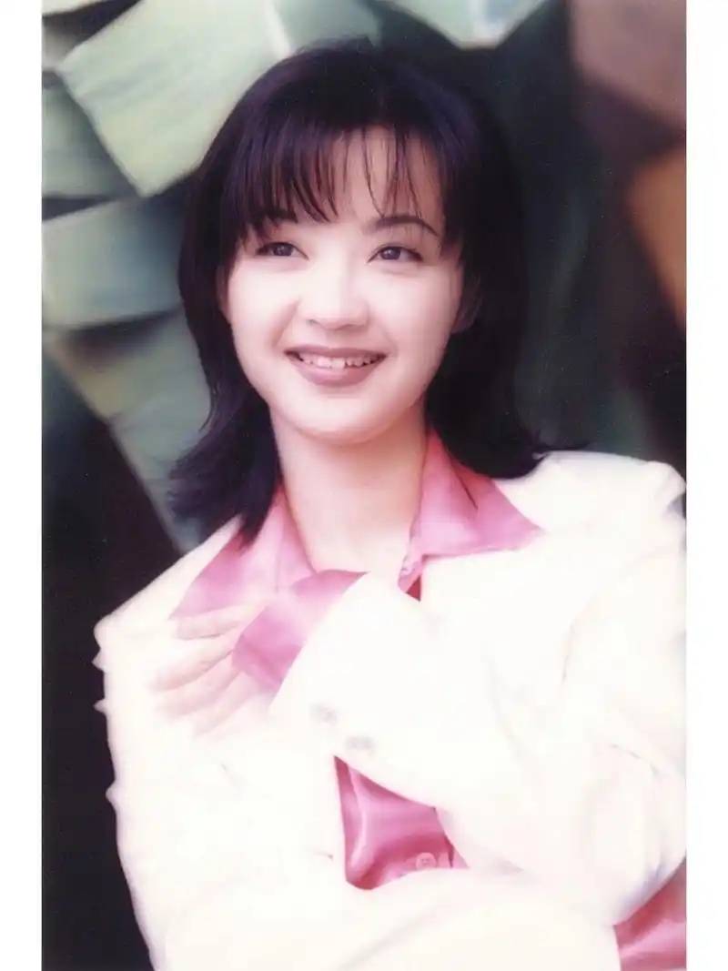 歌手陈慧娴:和张学友意难平,59岁仍未婚无儿无女,如今过得如何