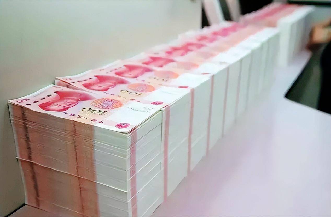 是100元人民币,那为什么不发行500和1000元人民币