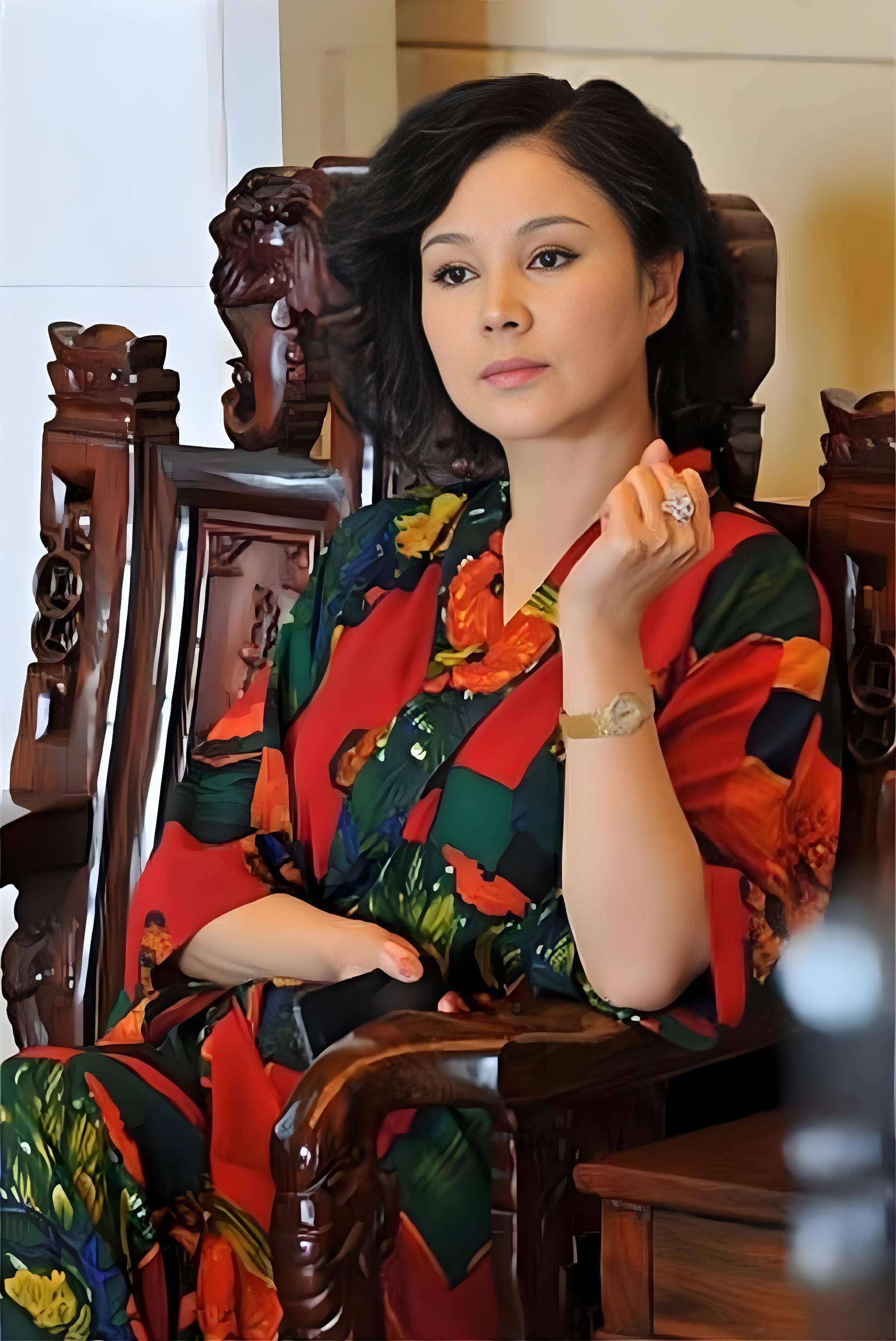 于小慧:从豪门弃妇到亿万富婆,独自打拼成功,她如何华丽蜕变?