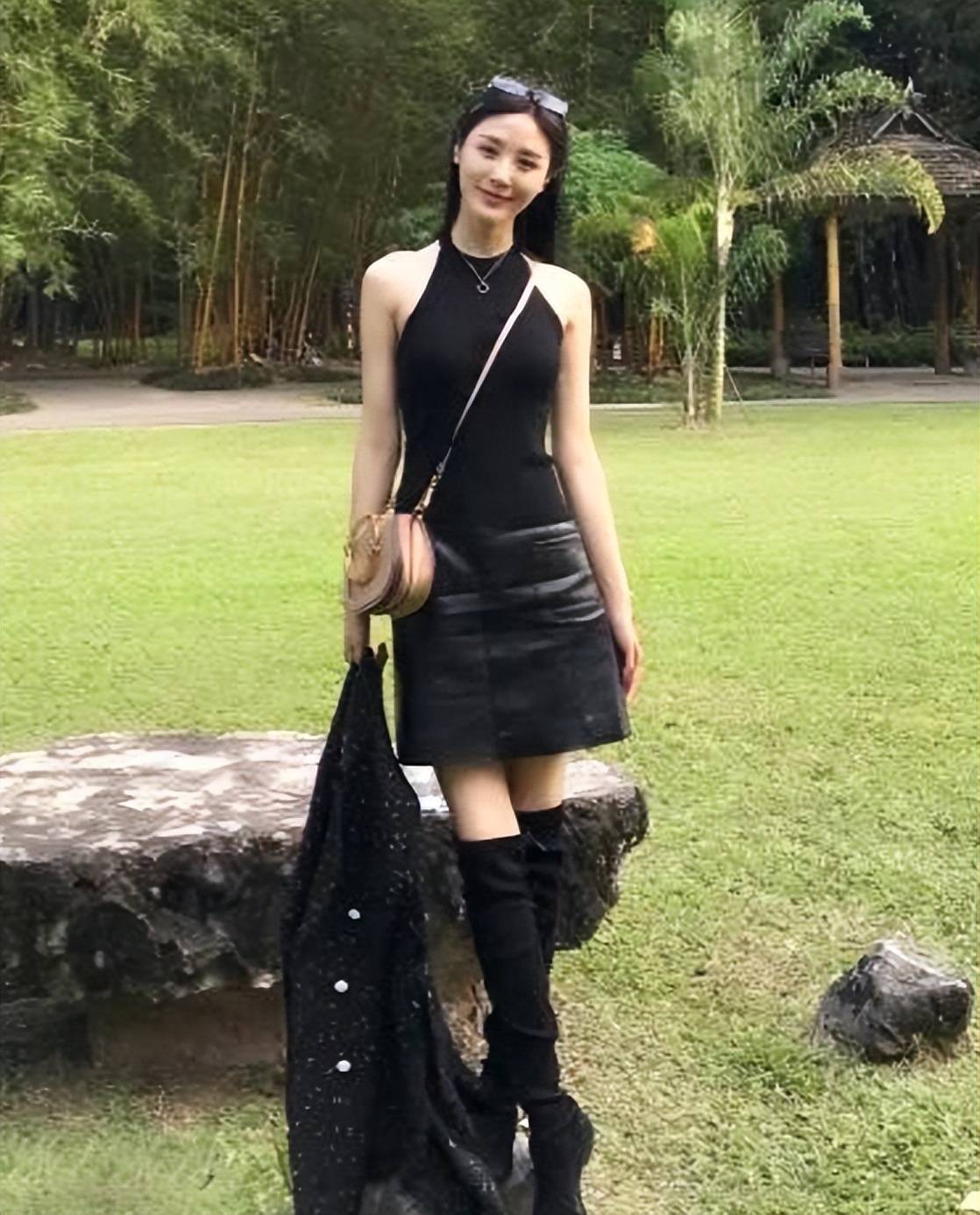 保守娇妻被别人征服