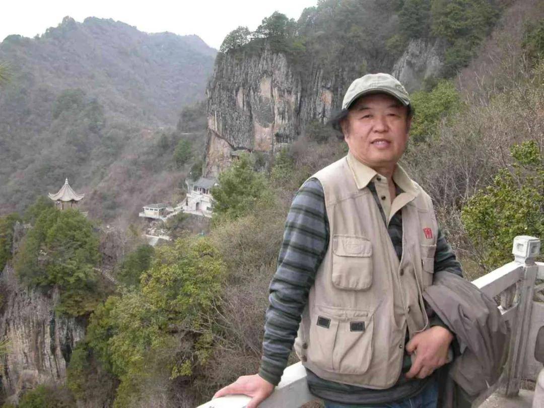 马飞灵蛇贺岁书画名家大拜年