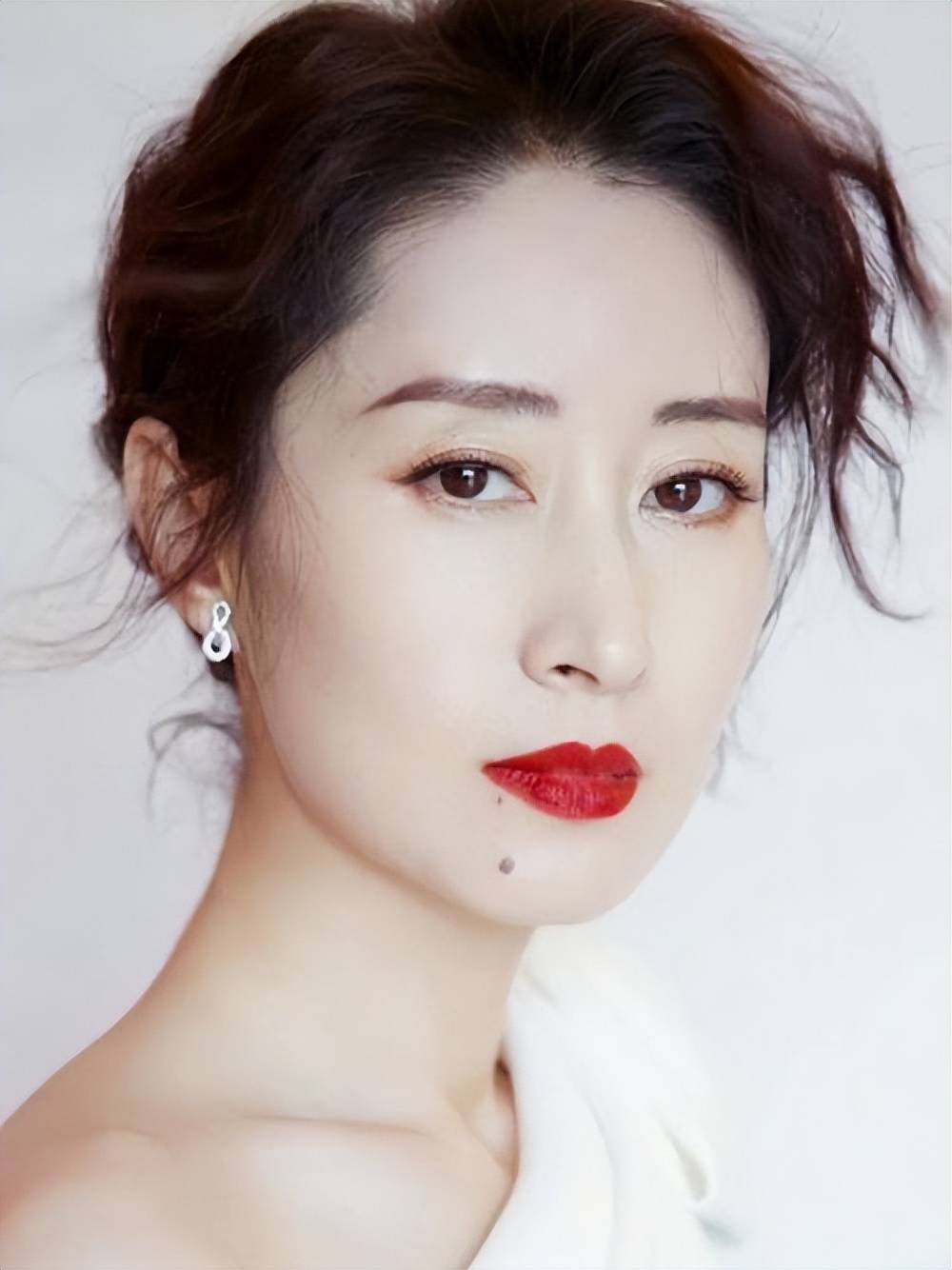 山东出生最美的女明星,看看谁是你心中的"山东第一美女"?