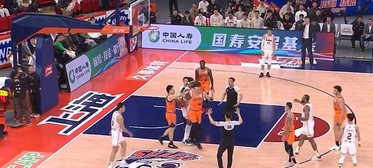 广东男篮客场挑战上海：复仇之战