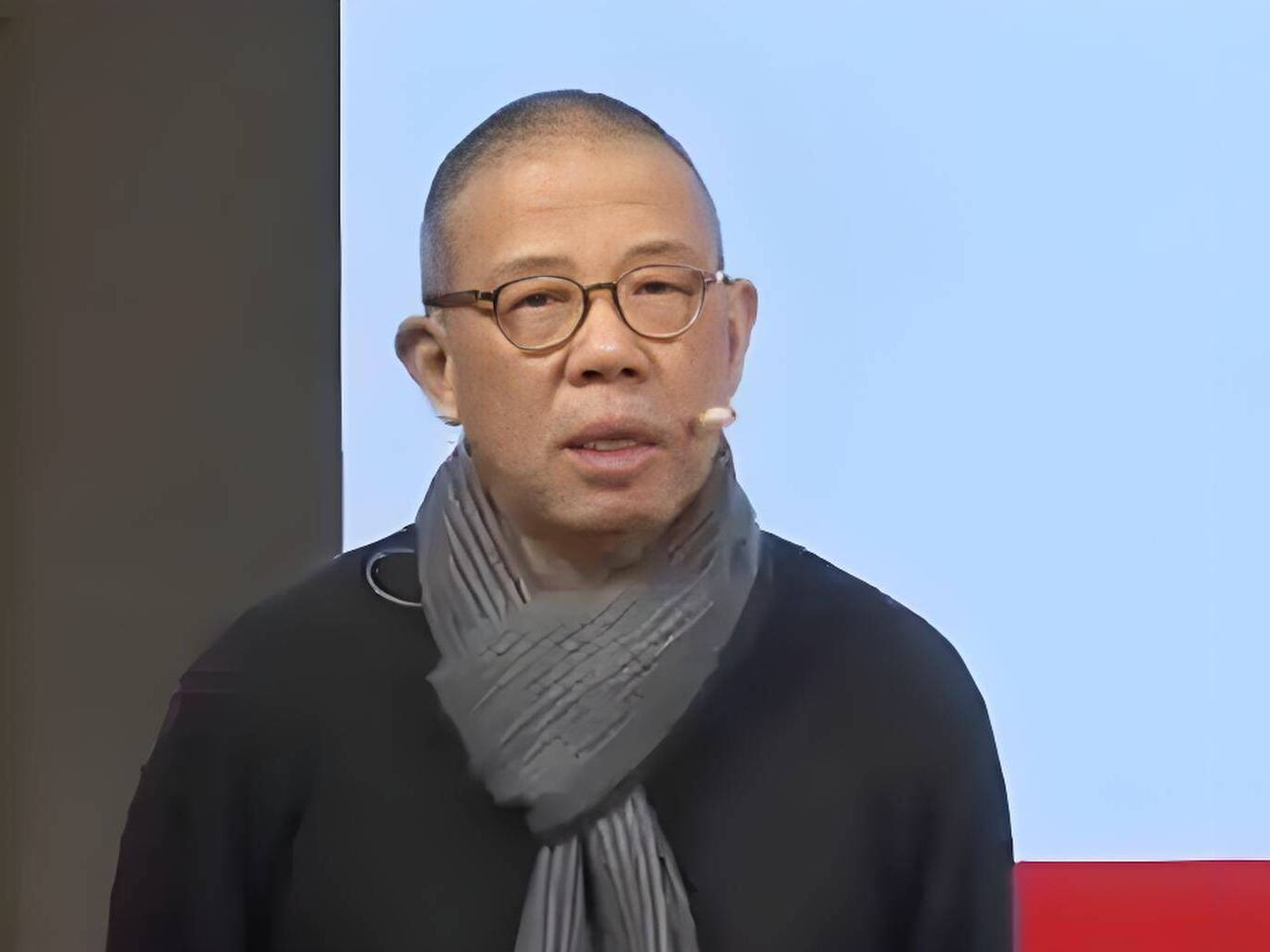 钟睒睒:以担当与格局绘就未来蓝图:透露将捐赠400亿建大学_社会_平台_发展