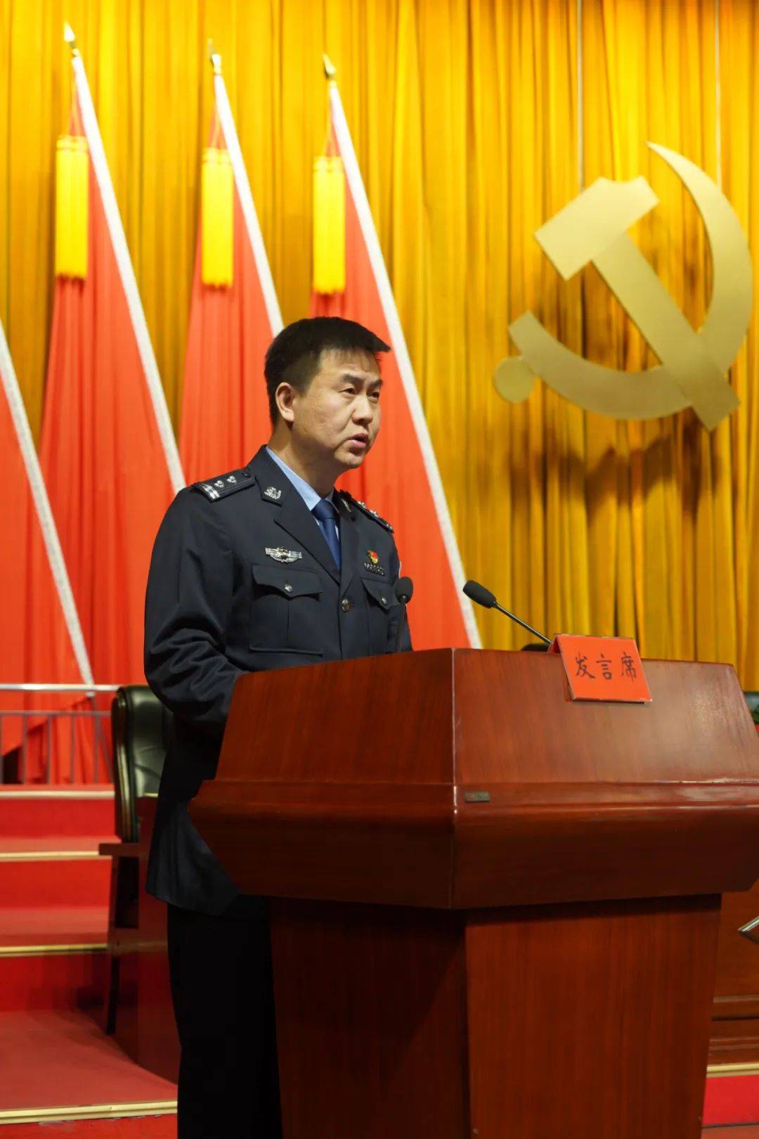 区公安分局政委何晓桥作典型发言文字