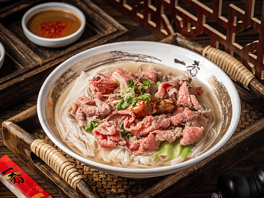 牛肉粿条:潮汕美食的灵魂之光,品味舌尖上的鲜香爽滑