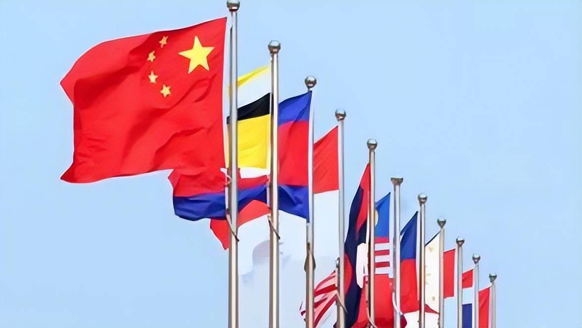 为什么中国从来不与他国结盟，而是成天准备一对多，单挑全世界？_的发展_超级大国_国家