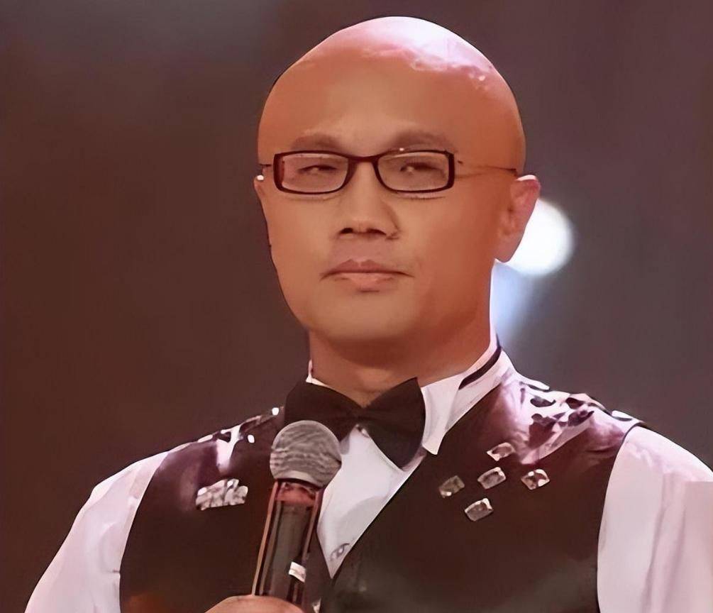 歌手孙国庆:哥哥是歌唱家,父母先后离世,娶平凡妻子恩爱至今