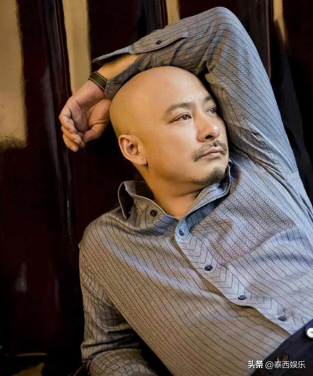 导演王全安,与蒋雯丽同行5年,转身娶小21岁张雨绮,现在被封杀