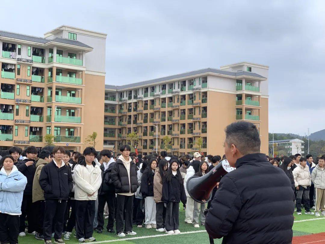 新余新兴产业工程学校:筑牢安全防线,护航健康成长