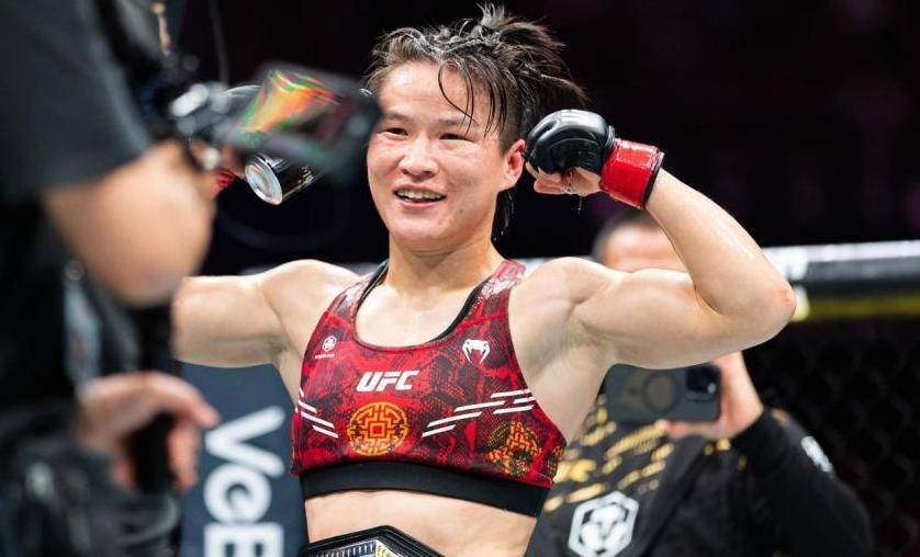 张伟丽：从北漂打工妹到UFC世界冠军的传奇之路